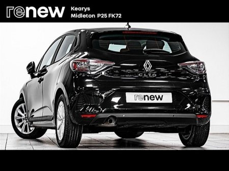 2025 Renault Clio - view 3