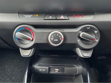 2024 Kia Stonic 1.0 K2 MY24 5DR €22,495 thumbnail