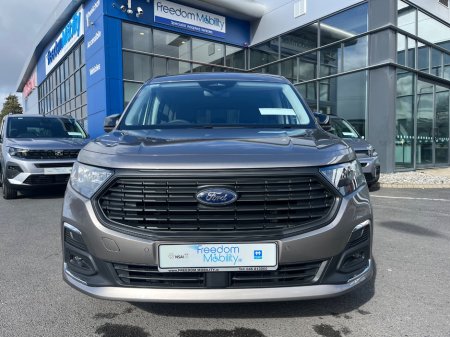 2026 Ford Tourneo Connect - thumbnail 2