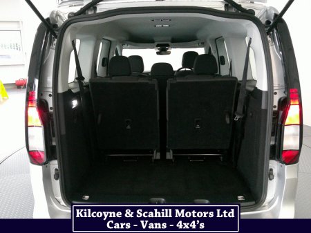 2023 Volkswagen Caddy - thumbnail 23