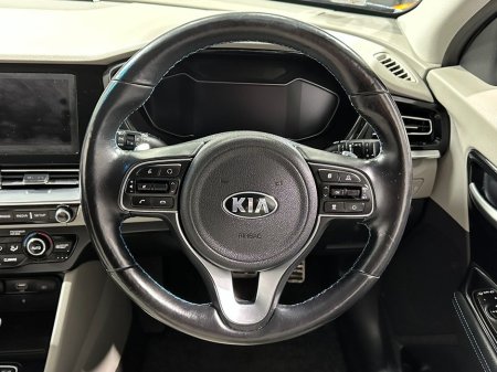 2020 Kia Niro Plug In Hybrid €21,400 thumbnail