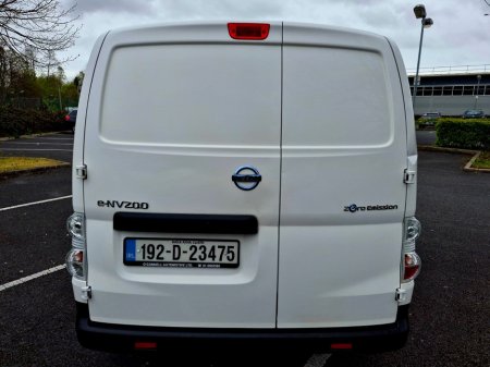 2019 Nissan NV200 - thumbnail 7