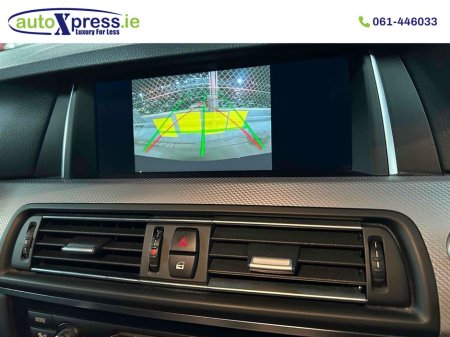 2017 BMW 5 Series - thumbnail 4