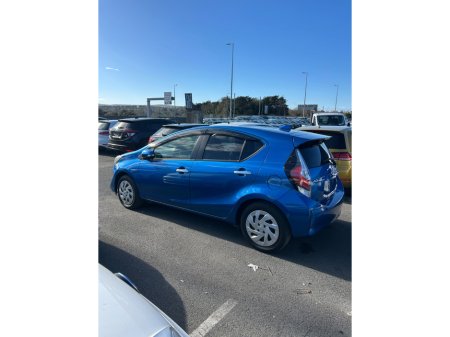 2018 Toyota Aqua - thumbnail 5