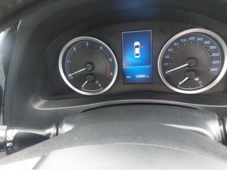 2017 Toyota Corolla - thumbnail 4