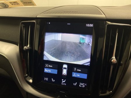 2020 Volvo XC60 - thumbnail 18