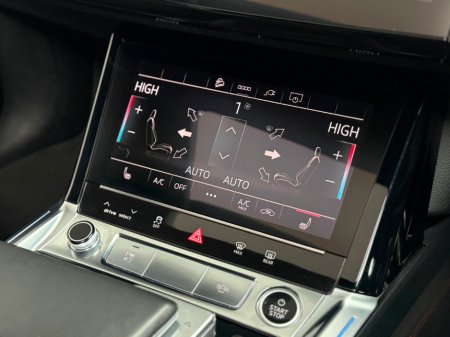 2024 Audi Q8 e-tron S LINE 55 E-TRON *PAN ROOF* €79,990 thumbnail