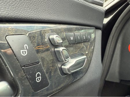 2017 Mercedes-Benz CLS Class 350d AMG Premium Plus €24,950 thumbnail