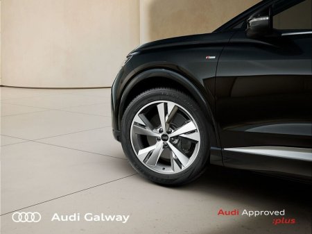 2025 Audi Q4 e-tron - thumbnail 6