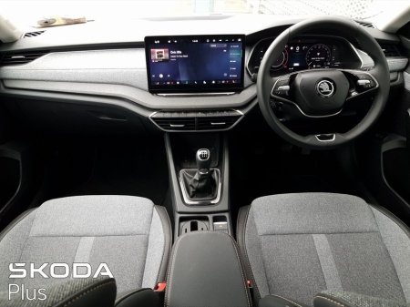 2025 Skoda Octavia HIGH SPEC COMBI SELECTION BOX 2.0TDI 115HP €36,950