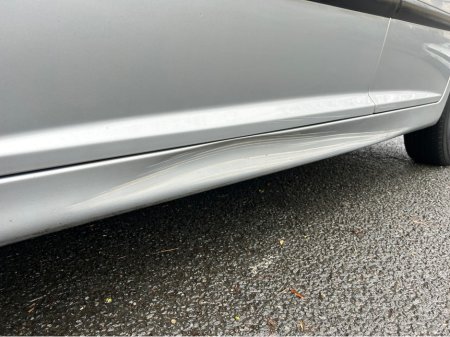 2007 Peugeot 207 - thumbnail 9