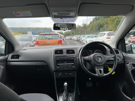 2014 Volkswagen Polo - thumbnail 9