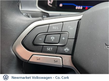 2024 Volkswagen T-Roc - thumbnail 9