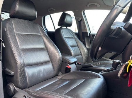 2012 Volkswagen Golf 1.4 TSI HIGHLINE €7,750 thumbnail