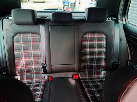 2018 Volkswagen Golf - thumbnail 19