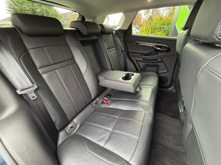 2022 Land Rover Range Rover Evoque SUNROOF P300E R-DYNAMIC SE 4WD €36,995 thumbnail