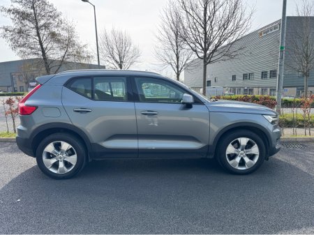 2018 Volvo XC40 - thumbnail 6
