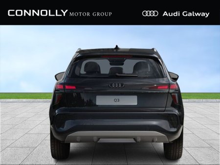 2026 Audi Q3 SE SUV TDI A/T €60,350 thumbnail
