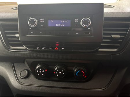 2024 Renault Trafic - thumbnail 15