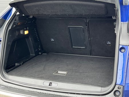 2018 Peugeot 3008 - thumbnail 9