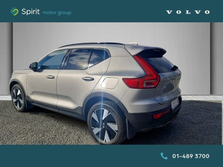 2025 Volvo XC40 - photo 2