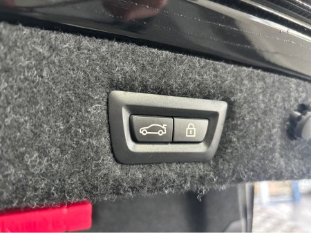 2018 BMW 5 Series - thumbnail 13