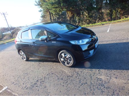 2016 Honda Fit 1.5 HyBrid €10,950 thumbnail