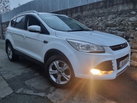 2013 Ford Kuga 2.0TDCI 140PS Zetec €5,799 thumbnail