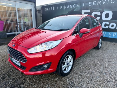 2014 Ford Fiesta ZETEC - 1.2 - LOW INSURANCE - LOW ROAD TAX - IDEAL STARTER/LEARNER CAR OR FAMILY CAR €8,495 thumbnail