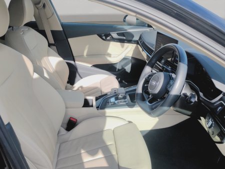 2023 Audi A4 - thumbnail 11