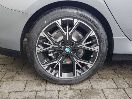 2026 BMW 2 Series - thumbnail 12