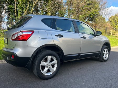 2010 Nissan Qashqai - thumbnail 3