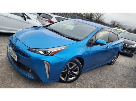 2021 Toyota Prius - thumbnail 3