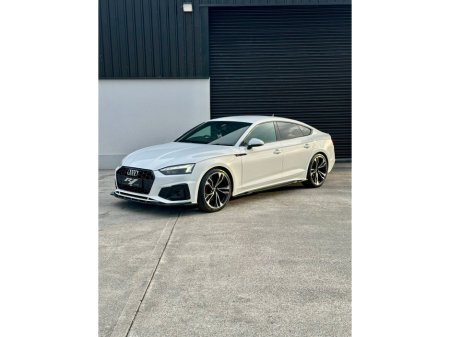 2021 Audi A5  €37,995