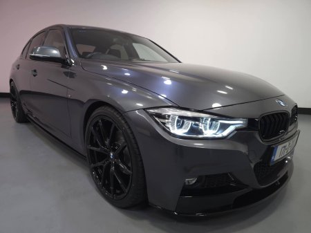 2017 BMW 3 Series - thumbnail 1
