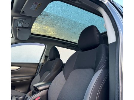 2019 Nissan Qashqai 1.5 DCI SV PREMIUM 115PS NAV SKY VIEW €14,950 thumbnail