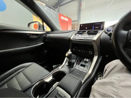 2018 Lexus NX 300 h - thumbnail 20