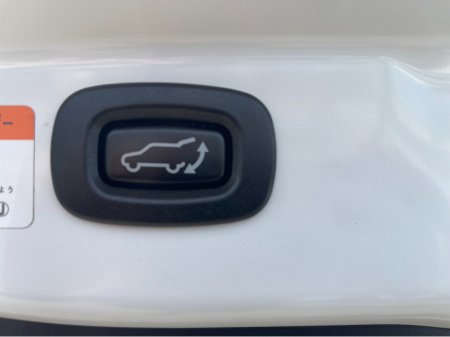 2020 Mitsubishi Outlander (Very Low Km's) HYBRID 2.4 PHEV AUTOMATIC 5DR MODEL  www.bolandscarcentre.ie €24,900 thumbnail