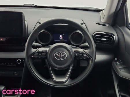 2023 Toyota Yaris Cross - thumbnail 18