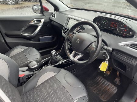 2017 Peugeot 2008 Allure thumbnail