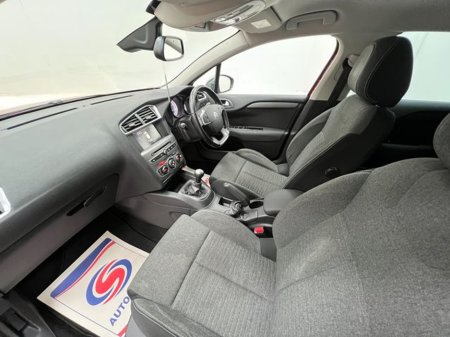 2016 Citroen C4 Bluehdi100 Flair €9,895