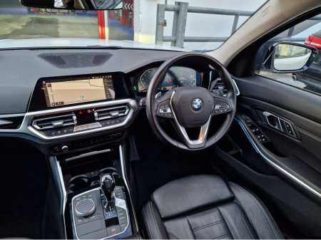 2021 BMW 3 Series SPORT PRO AUTO-FULLY SERVICED €21,950 thumbnail