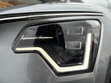 2025 Kia Niro 1.6 K3 Hybrid €35,995 thumbnail