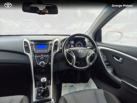 2016 Hyundai i30 1.6 CRDI DELUXE 5DR €11,950 thumbnail