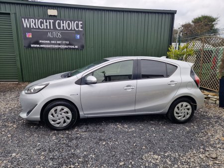 2019 Toyota Aqua 1.8 Hybrid €11,500 thumbnail