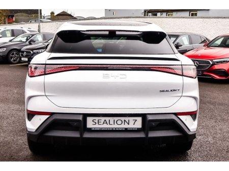 2026 BYD Sealion 7 - thumbnail 5