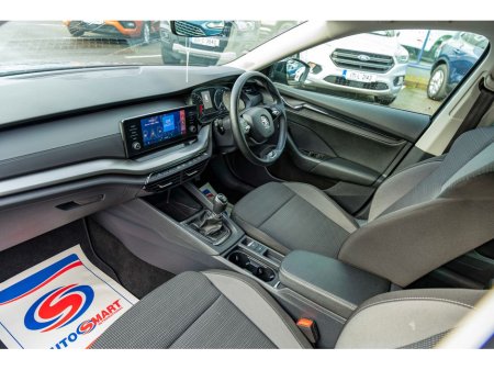 2022 Skoda Octavia 2022 Skoda OCTAVIA AMB 2.0TDI 115HP €25,950 thumbnail