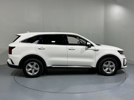 2022 Kia Sorento - thumbnail 8