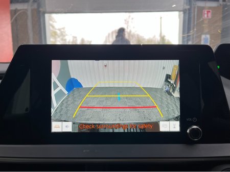 2025 Toyota Prius - thumbnail 20