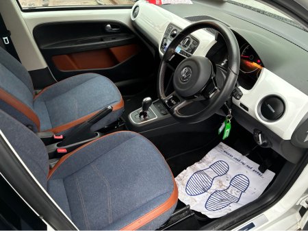 2016 Volkswagen up! 1.0i Petrol Jeans Up Automatic €10,750 thumbnail